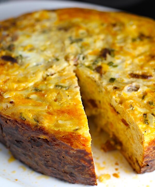 eggs for dinner!?) or entertaining for breakfast or brunch. And for busy mornings, like Christmas, it COOKS WHILE YOU SLEEP!