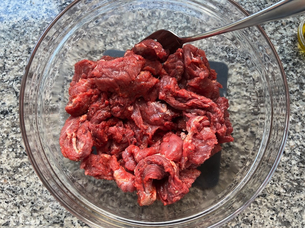 Philly Cheesesteak casserole recipe with Steak.