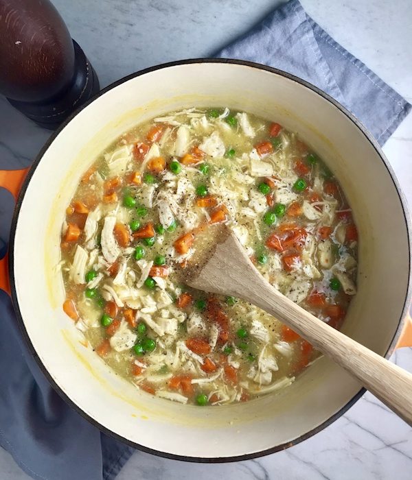5-Ingredient Chunky Chicken Vegetable Soup is creamy without the cream (in fact, there is no dairy at all in this dish).  It's chunky but somehow still light.  And with loads of chicken, carrots, and peas, t's full of flavor and texture even though it only has 5 ingredients.
